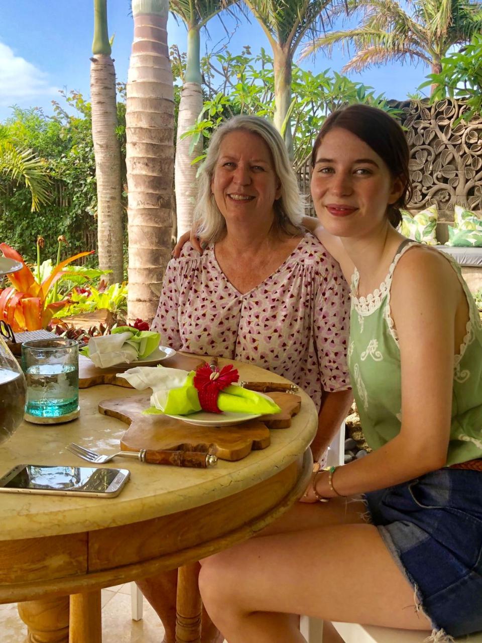 Nakai Beach Homestay Trafalgar Luaran gambar